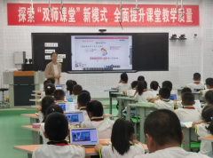 张掖市解放街小学教师张菊兰告诉记者